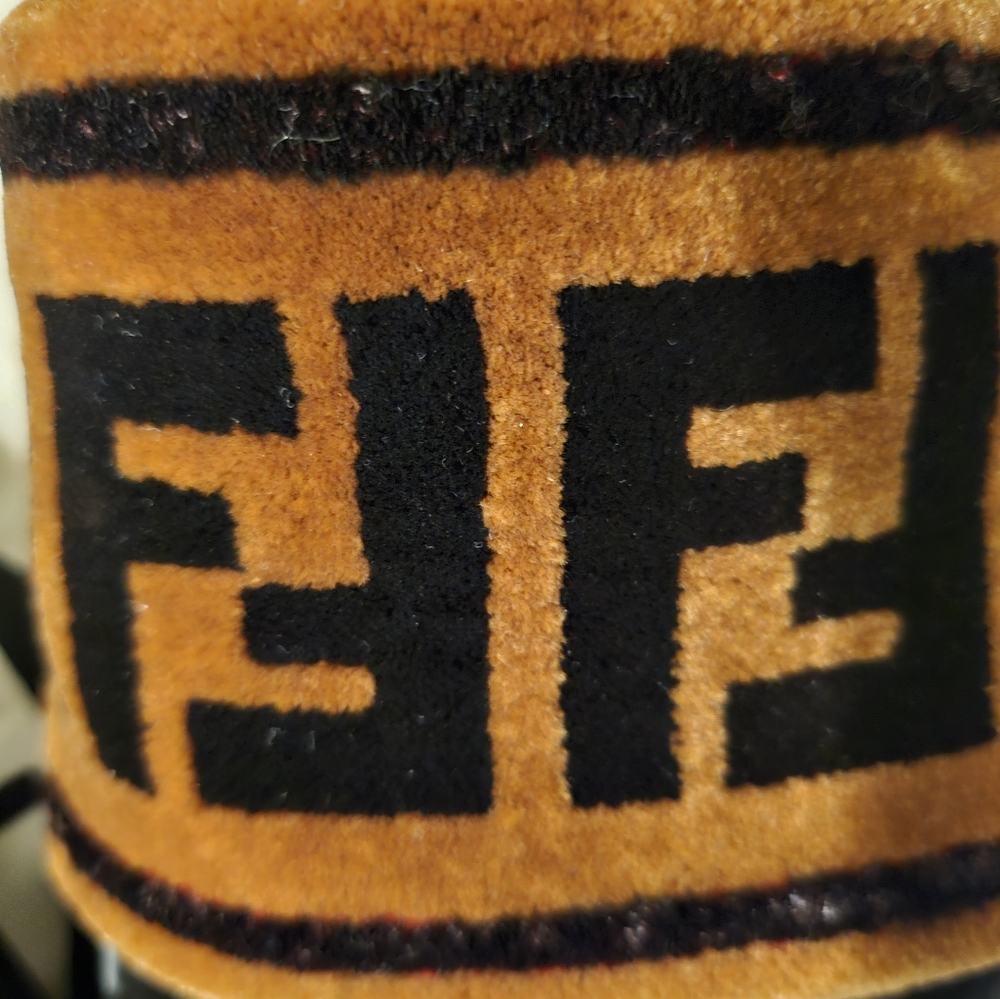 Fendi slides
